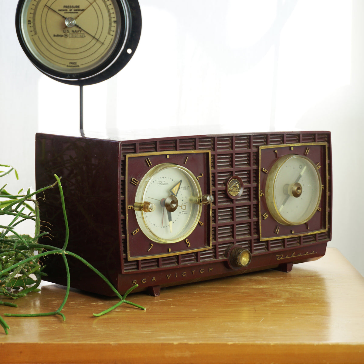 RCA Victor Bluetooth Clock Radio 1950s — Memory Den Vintage Mall