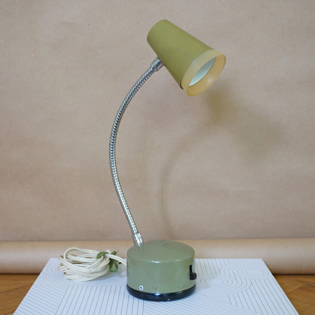 Vintage Underwriters Laboratories gooseneck lamp, Mid outlet Century, 1960’s