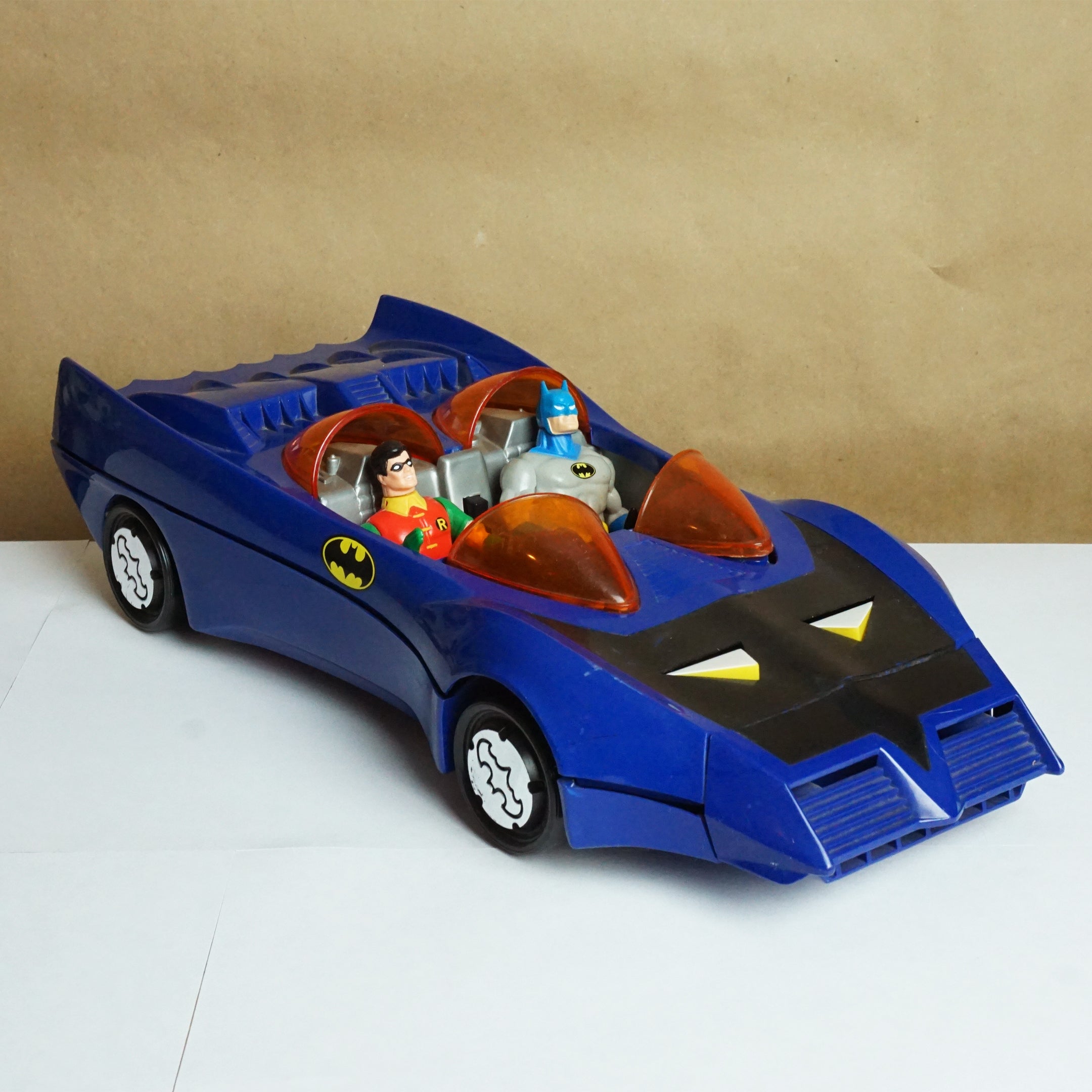 1984 Vintage DC COMICS Super Powers Collection Batmobile with Batman and Robin