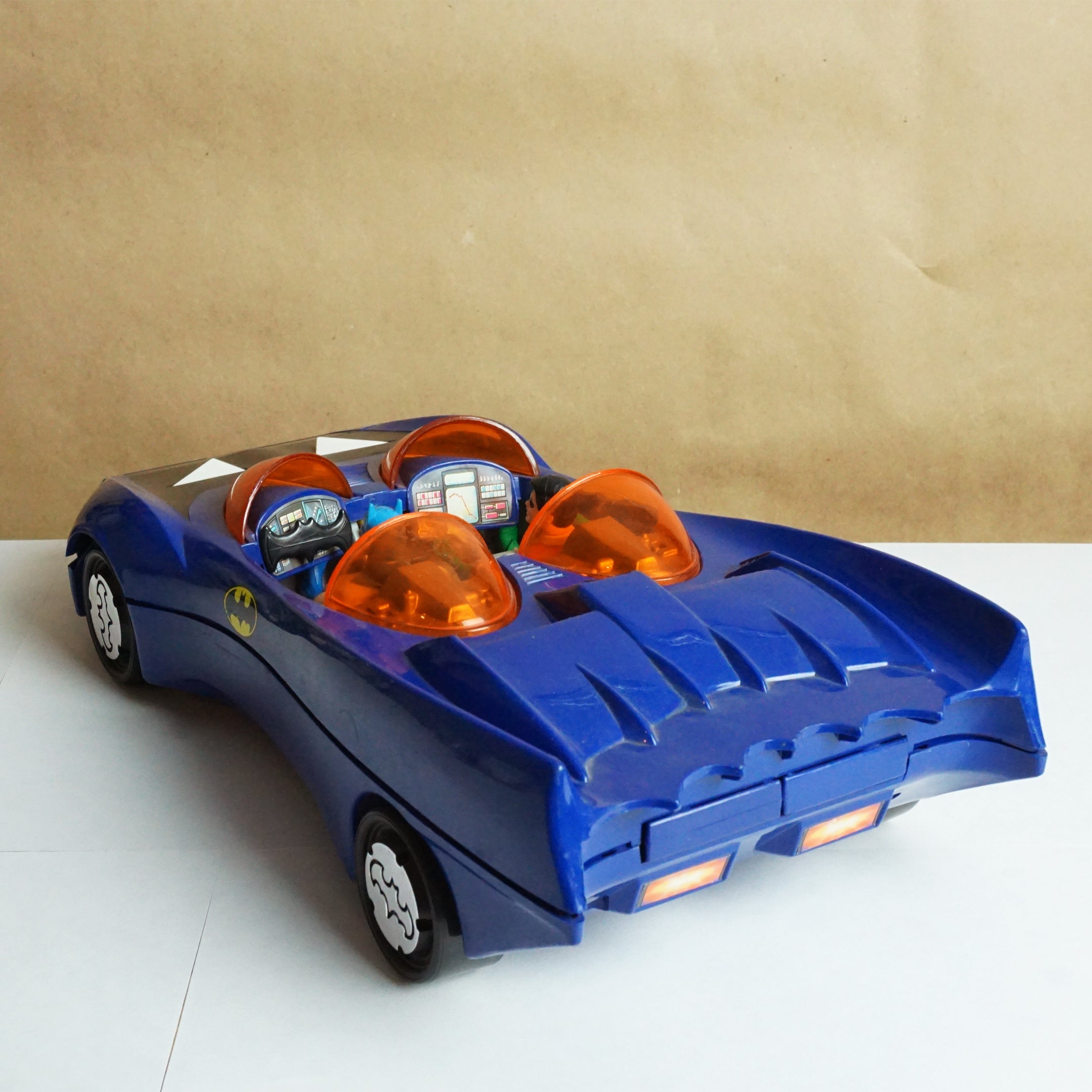 1984 Vintage DC COMICS Super Powers Collection Batmobile with Batman and Robin