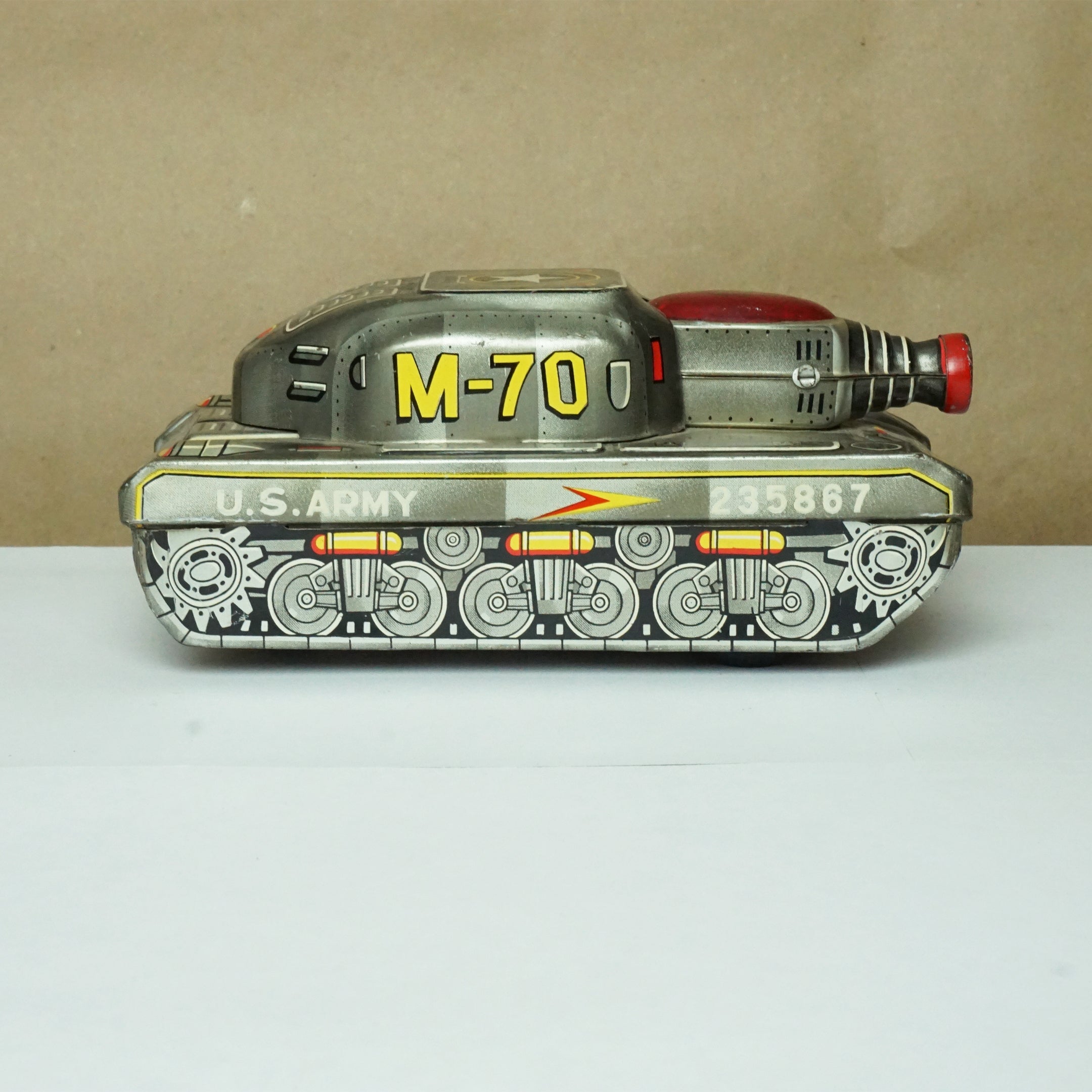 Ultra Rare Vintage Tin Litho CRAGSTON Tank Toy. M-70 235867. Made in Japan.