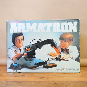 1980s Vintage RADIO SHACK Armatron Robotic Arm Game No. 60-2364. Made in Japan by Tandy.