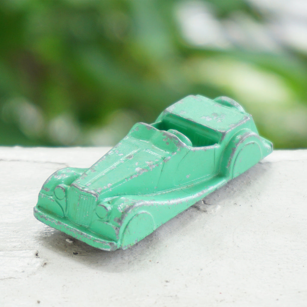 Vintage Diecast MIDGETOY Mint Green Old Toy Car. Made in Rockford, ILL, U.S.A.