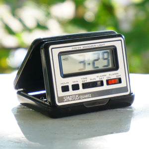 Vintage SPARTUS QUARTZ Travel Alarm Clock in Case