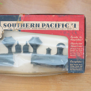 Vintage WEN-MAC Historical Miniature Build it Yourself Southern Pacific #1 Item No. 100. Made in USA.