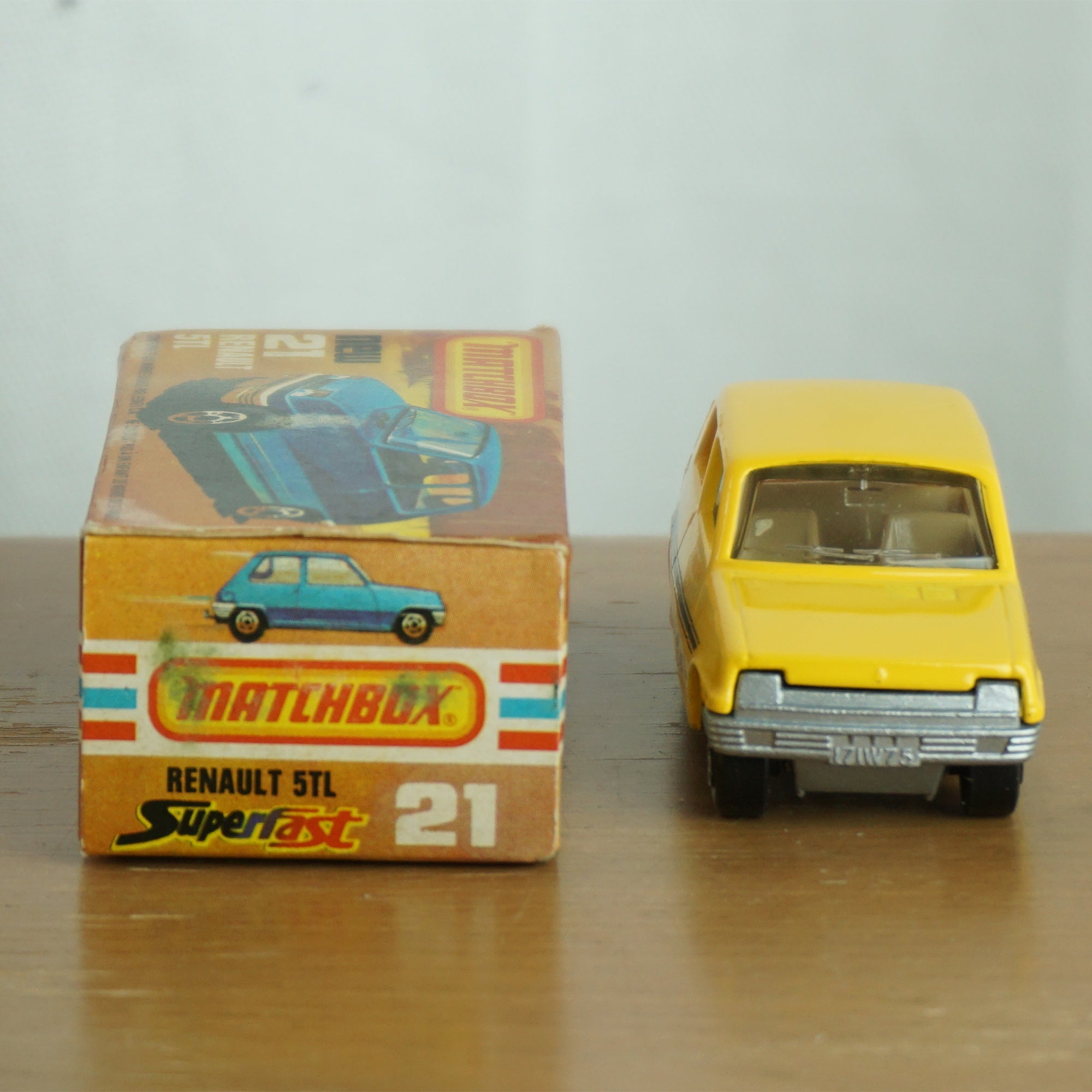 1978 Vintage Diecast MATCHBOX Superfast #21 Yellow Renault 5TL