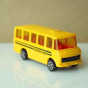 Vintage Diecast CORGI JUNIOR'S Mercedes-Benz Yellow School Bus. Made in Gt. Britain.