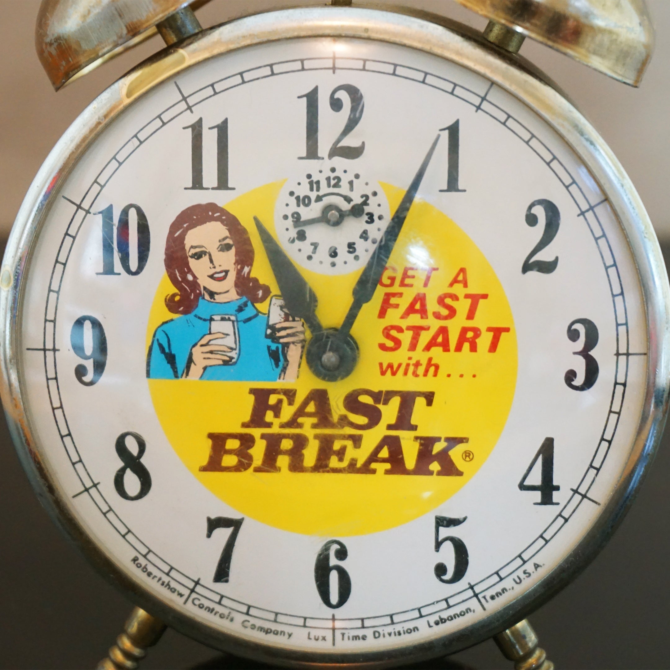 Mid-Century Vintage ROBERTSHAW "Get a Fast Start with…Fast Break" Alarm Clock