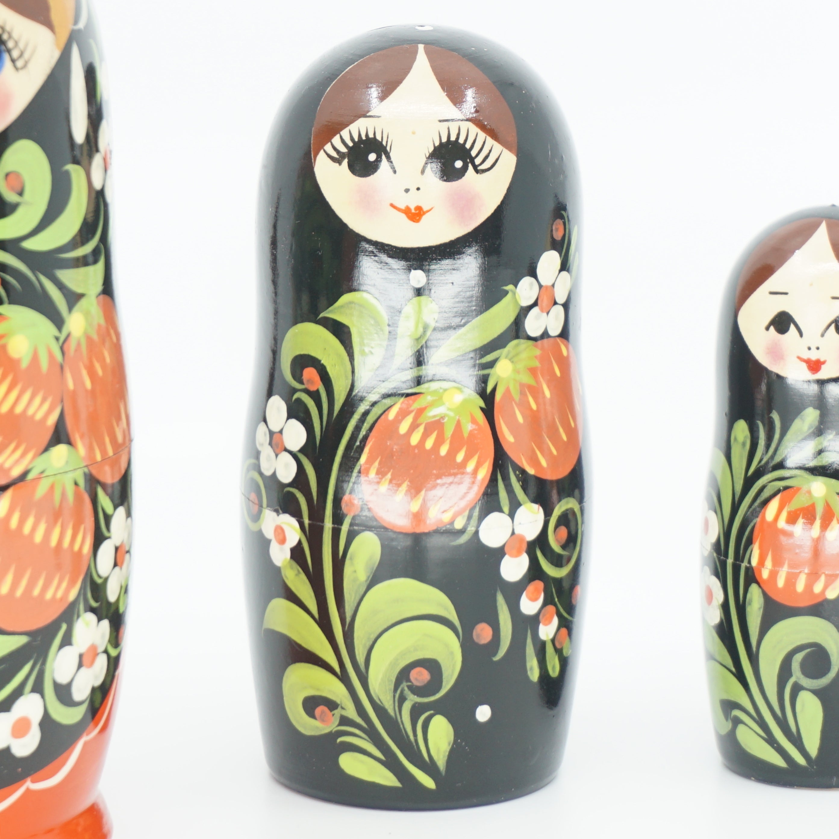 Wooden Russian Dolls "Матрёшки" from Russia