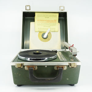 Vintage Johnny Stewart's Mini Record Player Game Caller. Deluxe "Electri-Call" Model #500. Made in USA.