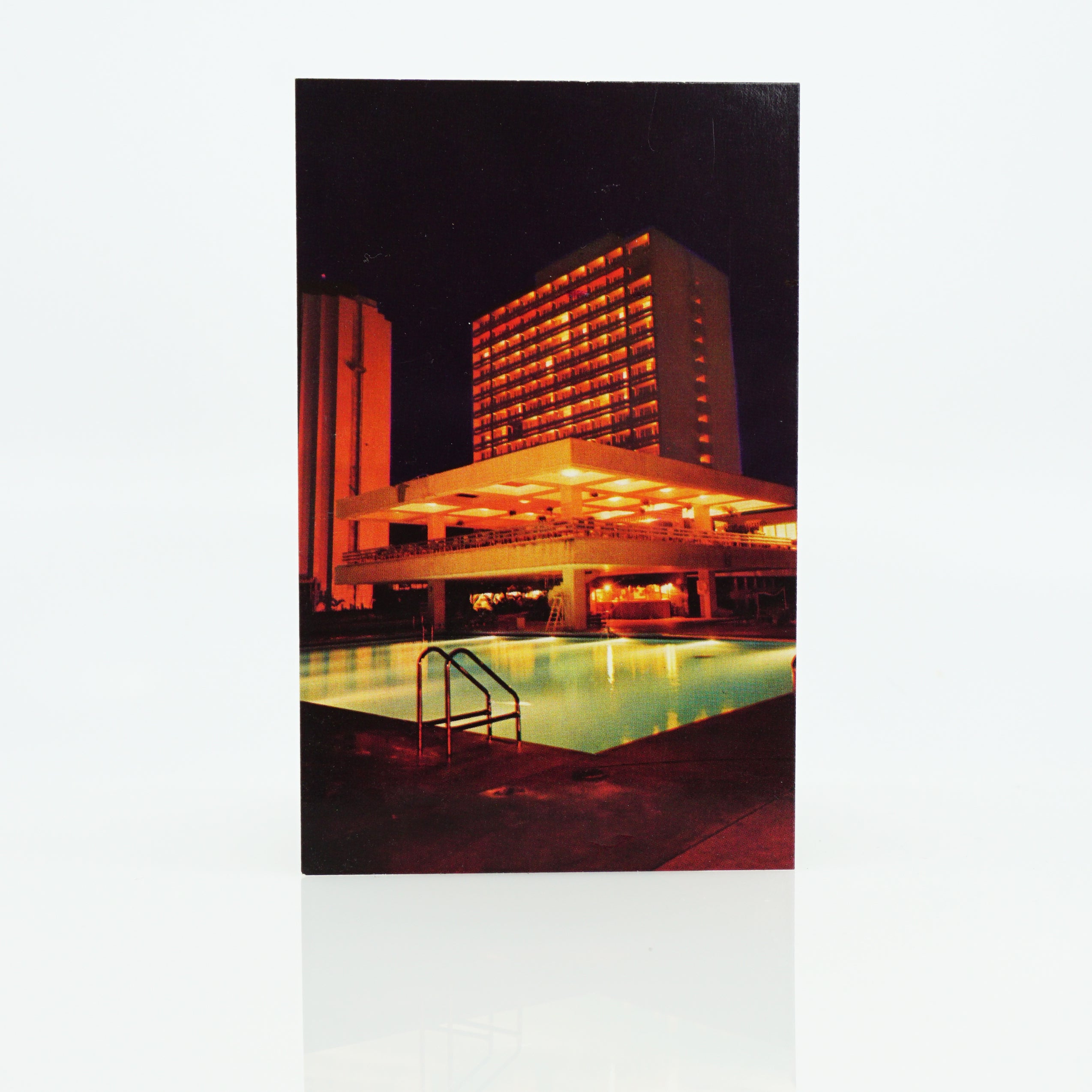 Pre-1970 Unused Postcard. Republique De La Cote D'Ivoire, Abijan, Africa. Hotel Ivoira.