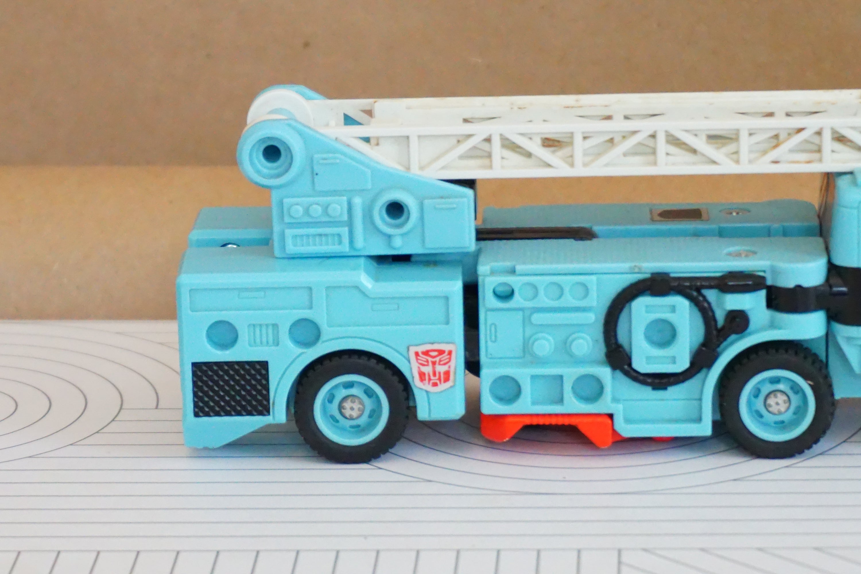 1986 Vintage HASBRO TAKARA Transformer G1 Protectobot (Defensor Combiner): Hotspot (P5) Blue Fire Truck Figure. Made in Japan.