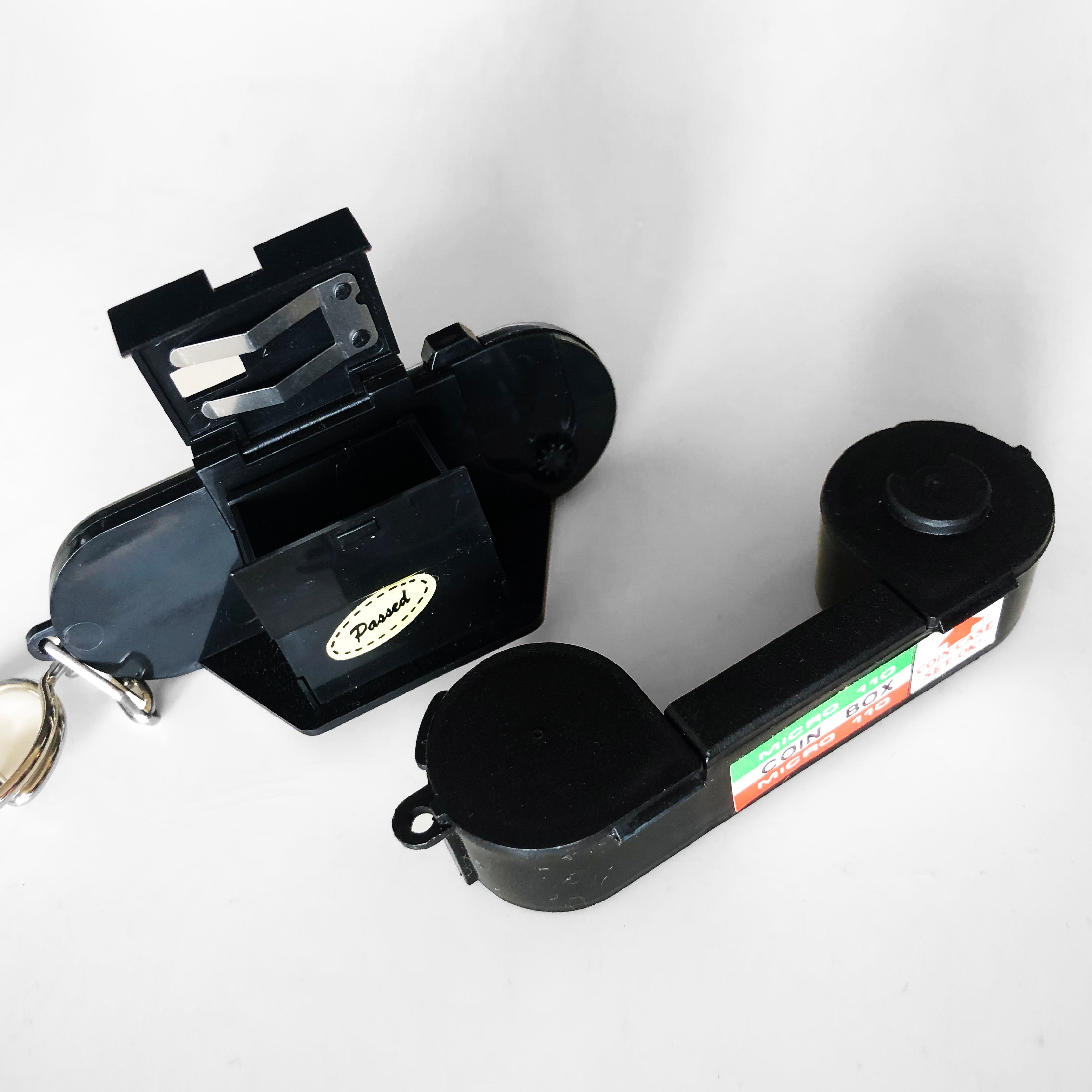 Vintage Kalimar Micro 110mm Miniature Film Camera, Coin holder and Key Ring in One